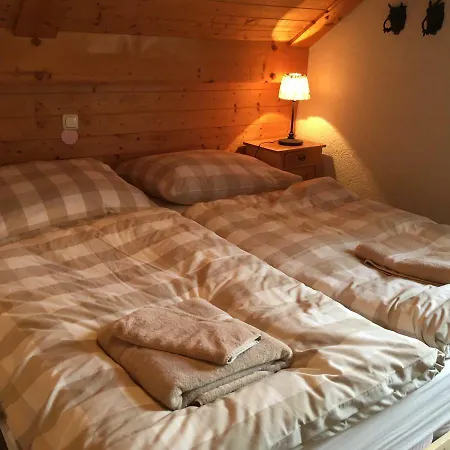 Kleine Ahornau 샬레 슈라드밍